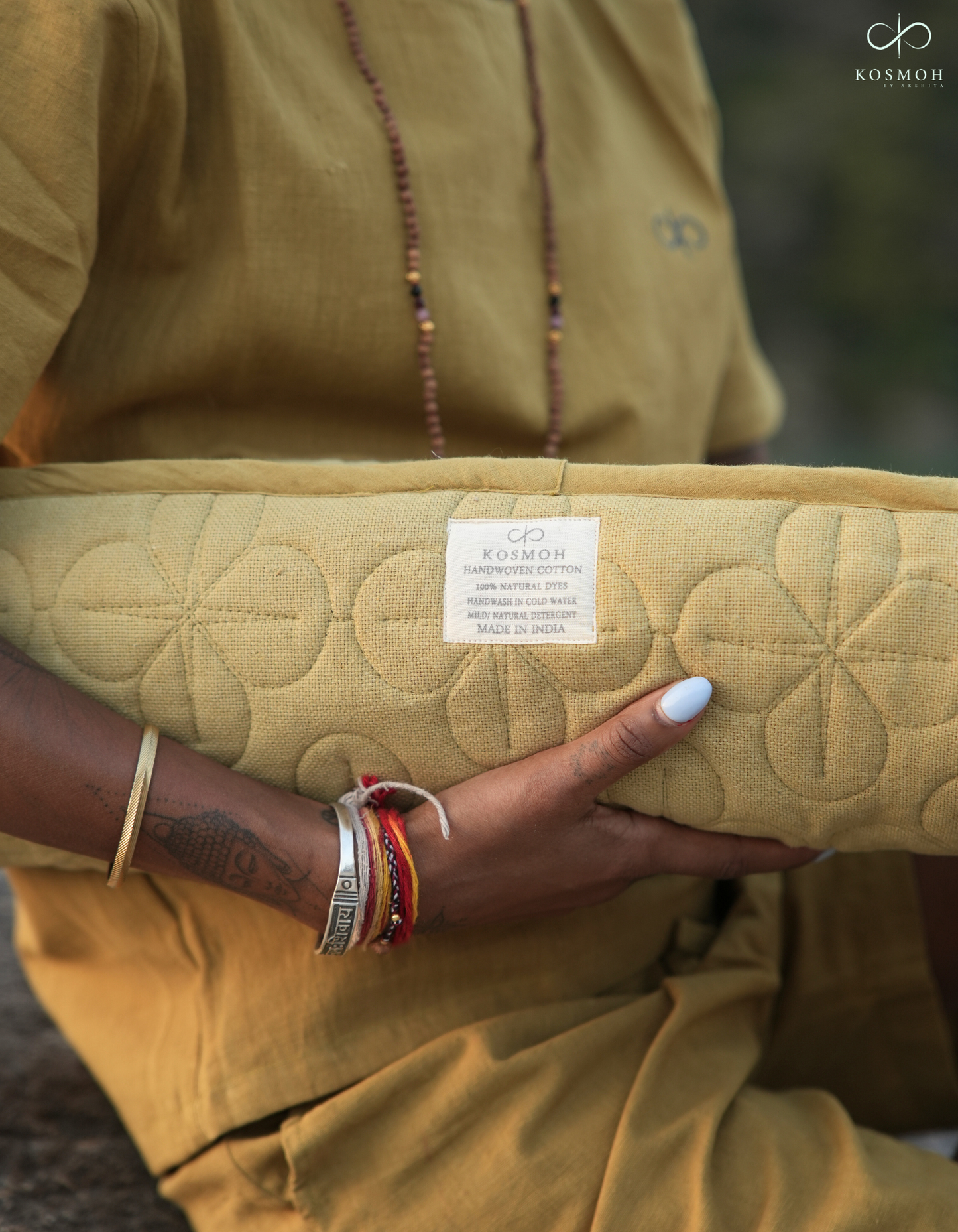 Kosmoh 'Manjistha' herb-infused foldable Yoga & Meditation Mat - Dreamy Pink, 100% Organic Handspun & Handwoven Khadi Cotton Yoga Mat I Sustainable & Eco-friendly mat