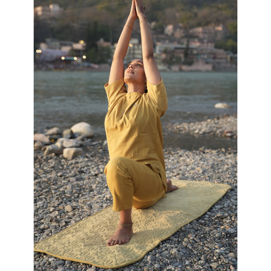 Kosmoh 'Anaar Chilka' herb-infused foldable Yoga & Meditation Mat - Sage Yellow, 100% Organic Handspun & Handwoven Khadi Cotton Yoga Mat I Sustainable & Eco-friendly