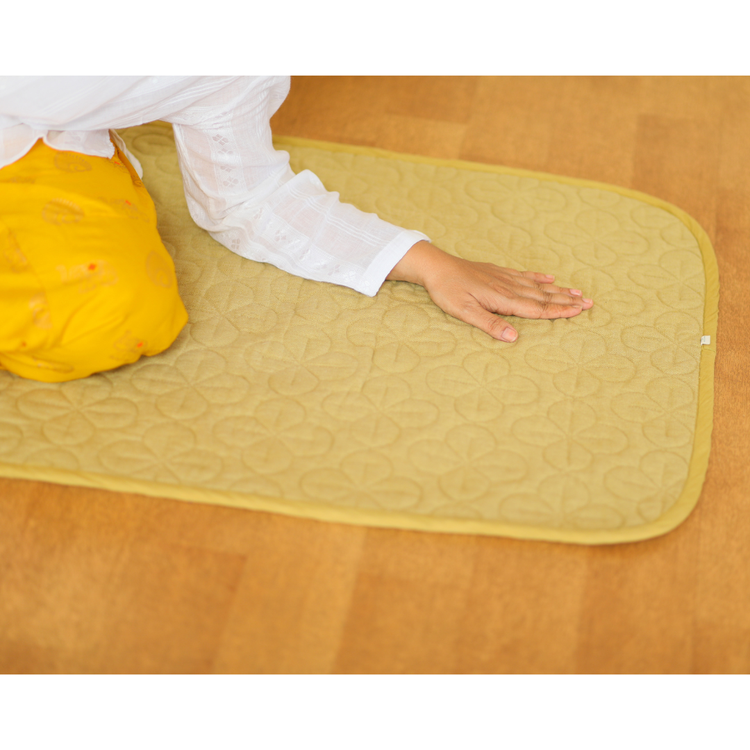 Kosmoh 'Anaar Chilka' herb-infused foldable Yoga & Meditation Mat - Sage Yellow, 100% Organic Handspun & Handwoven Khadi Cotton Yoga Mat I Sustainable & Eco-friendly